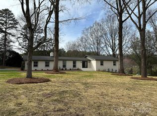 120 Pine St, Mount Pleasant, NC 28124