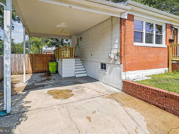 4th image of 2341 W Longview Dr