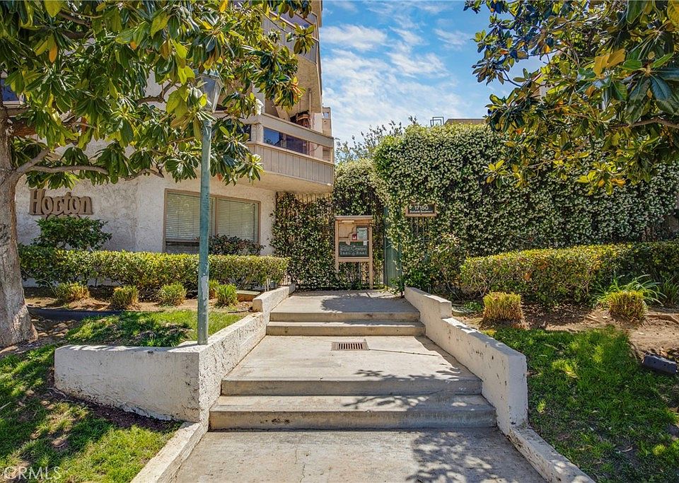 1st image of 17150 Burbank Blvd Unit 23