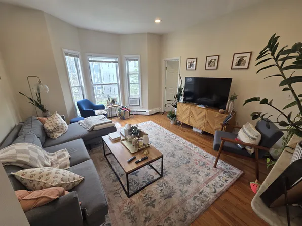 26 Tufts St, Cambridge, MA
