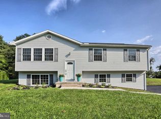 816 Heck Hill Rd, Lewisberry, PA 17339