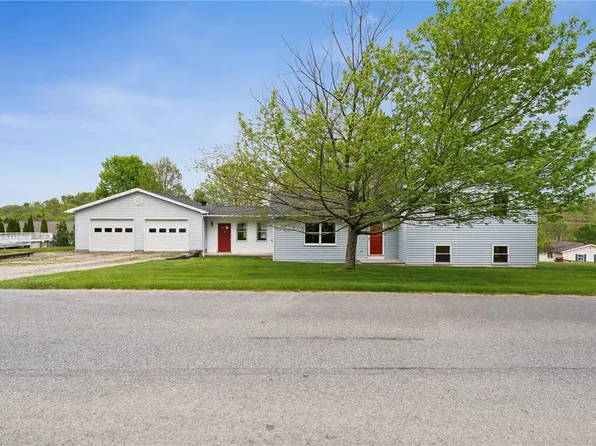 132 James F Barron Dr, Stoystown, PA 15547