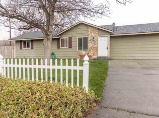 4406 S Ione St, Kennewick, WA 99337