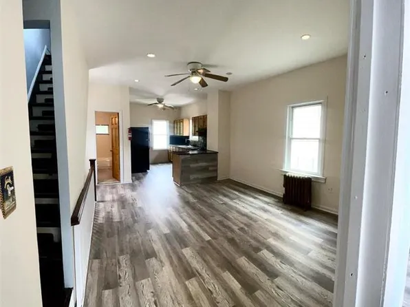 9115 82nd St Floor 2, Woodhaven, NY 11421