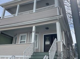92 Van Buren St, Staten Island, NY 10301