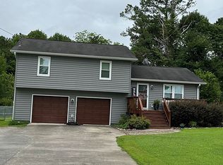 593 Richardson Rd NE, Dalton, GA 30721