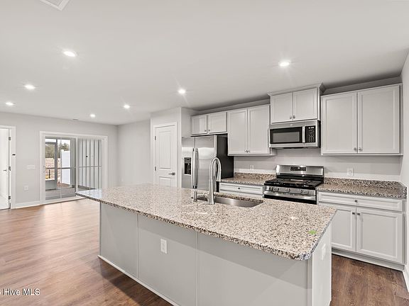 7th image of this home