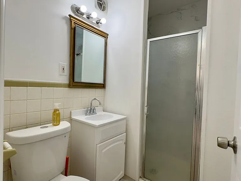 8252 Longpoint Rd — Photo 7