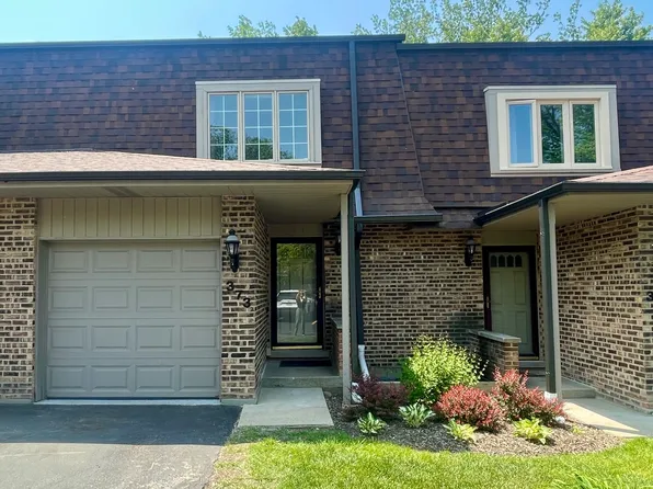 373 Getchell Ave, Grayslake, IL 60030