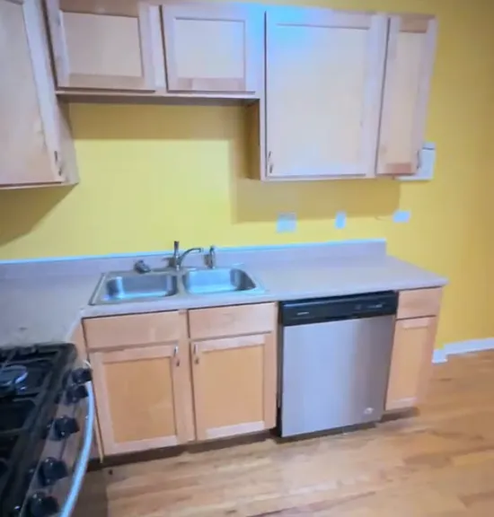 8154 S Drexel Ave #2E — Photo 2