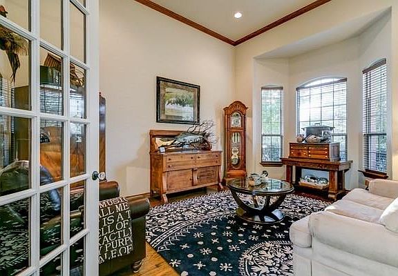 5th image of 2200 Galloway Blvd