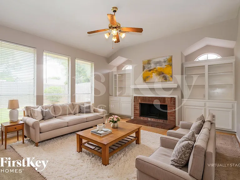 2115 Mercoal Dr — Photo 4