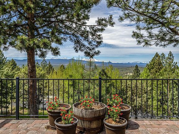 2025_05_07_1748_farewell_dr-21