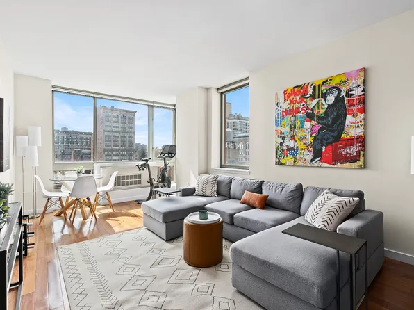 121 E 23rd St, New York, NY