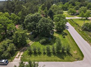 27715 High Meadow Rd, Tomball, TX 77377