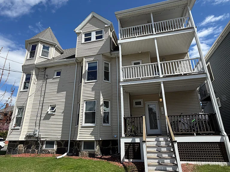 59 Greenleaf Ave — Photo 18
