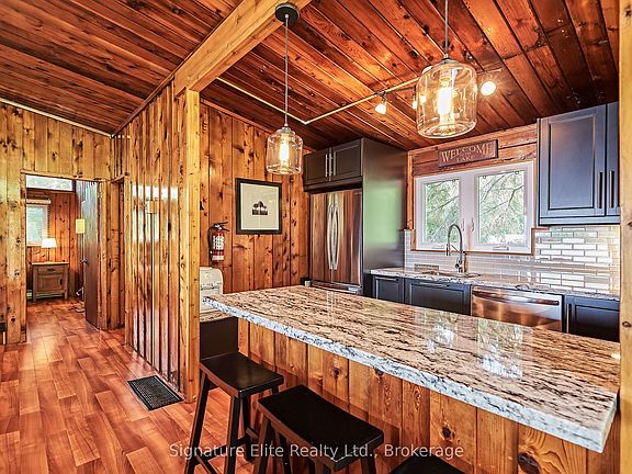 5th image of 155 Wychwood Cres