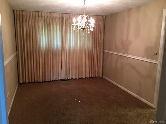 5th image of 4898 Walden Ln