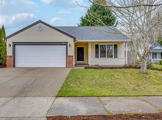 1628 SW Sunny Ln, McMinnville, OR 97128