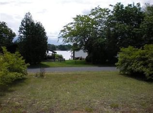 2027 N Fox Ct, Mears, MI 49436