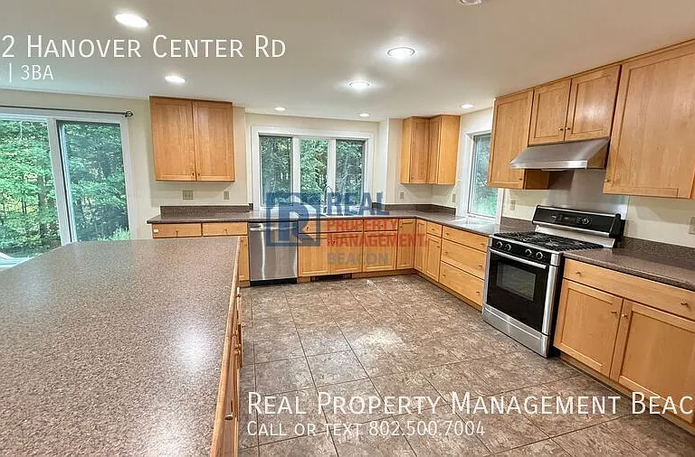 322 Hanover Center Rd — Photo 1