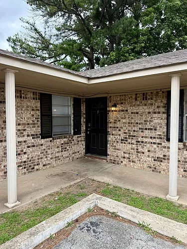 203 N Rogers St Photo 1 203 N Rogers St Photo 1