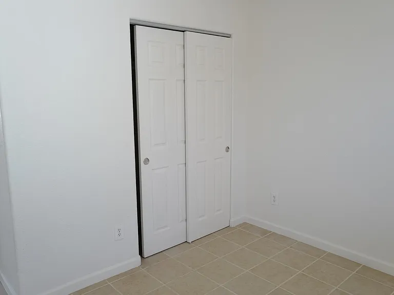 1722 W Carol Ave #2 — Photo 9