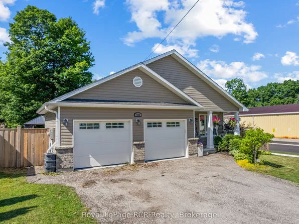 724 Elgin St, Saugeen Shores, ON N0H 2C4