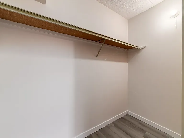 739 Bracewood Dr SW — Photo 82