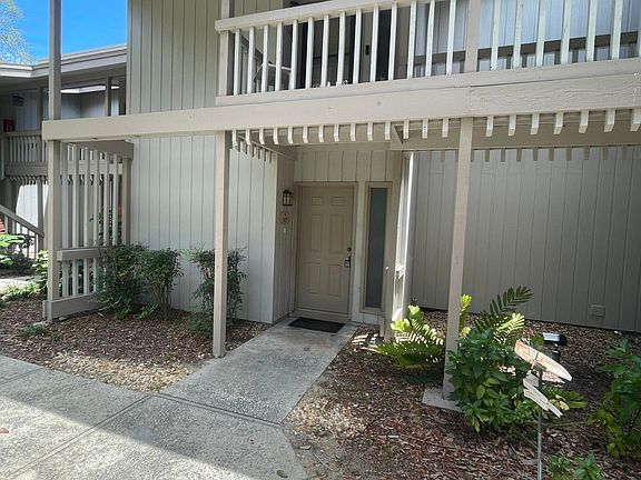 2nd image of 302 Birch Way