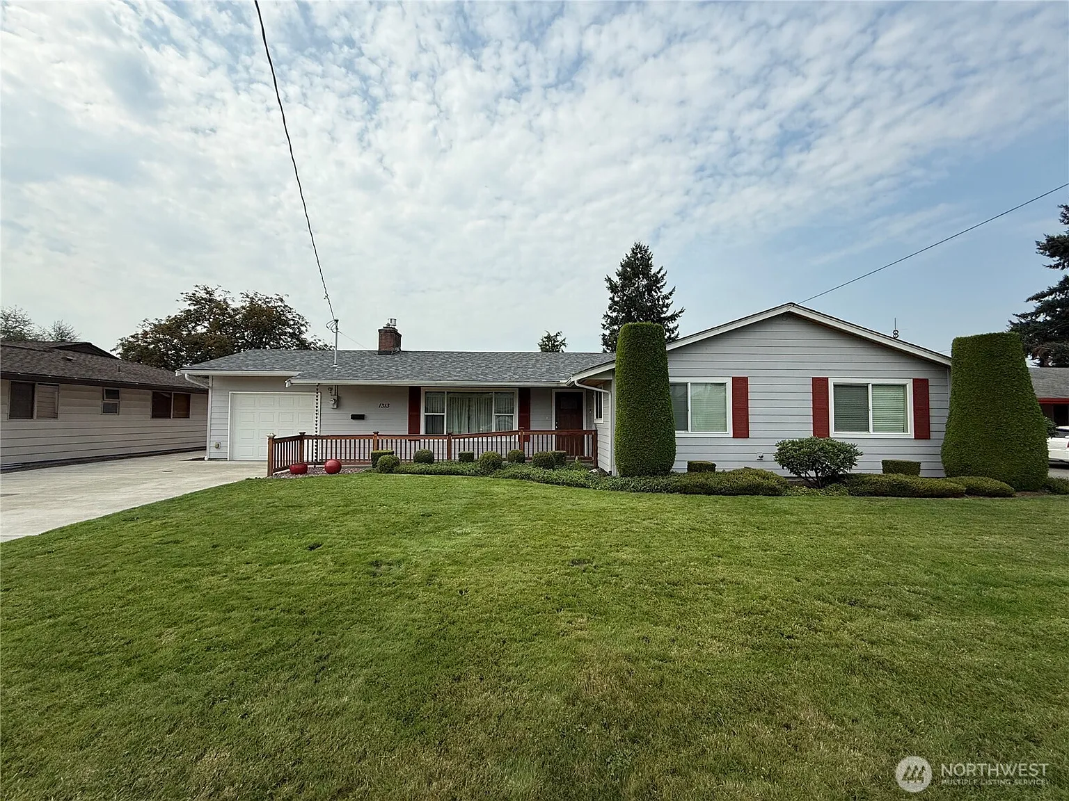 1313 G Street SE photo 1
