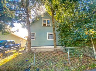 17 Joseph Pl, Rochester, NY 14621