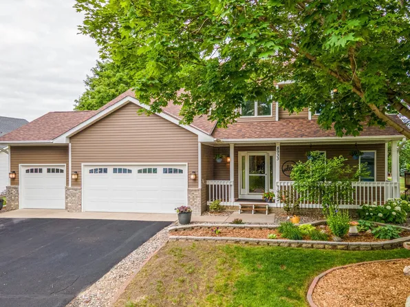 8933 Trinity Gdns N, Brooklyn Park, MN 55443
