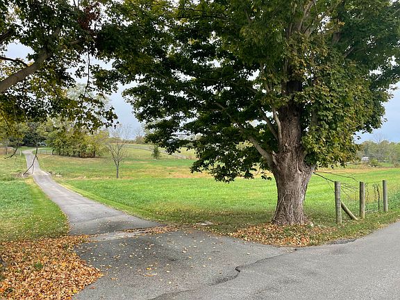 2nd image of 344 Locust Fork Rd