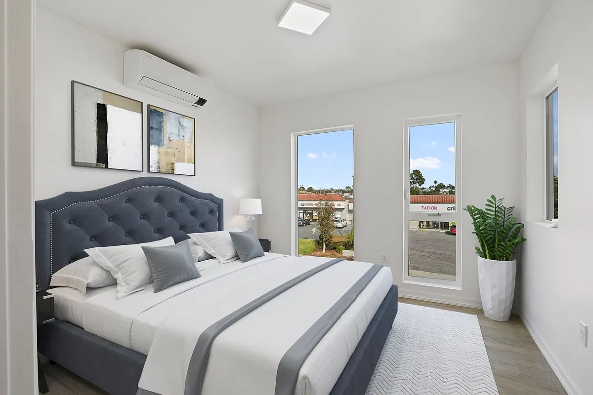 Building Photo - Highland Pacifica Apartments