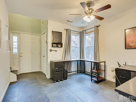 2nd image of 63 Renaissance Ln