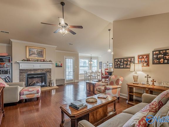 4th image of 2529 Oxmoor Blvd