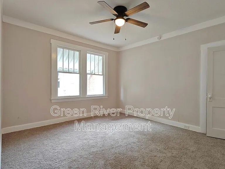 643 Linwood Ave — Photo 6