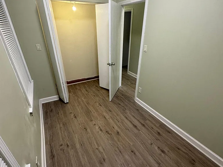 3746 S Wolcott Ave #2F — Photo 2