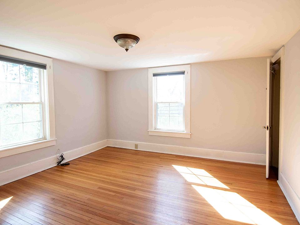 1st image of 195 Riverside Dr #2F