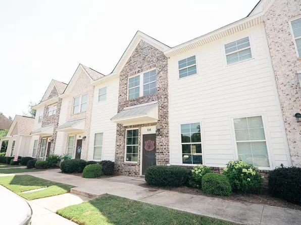 3855 Academy Dr #104, Opelika, AL 36801