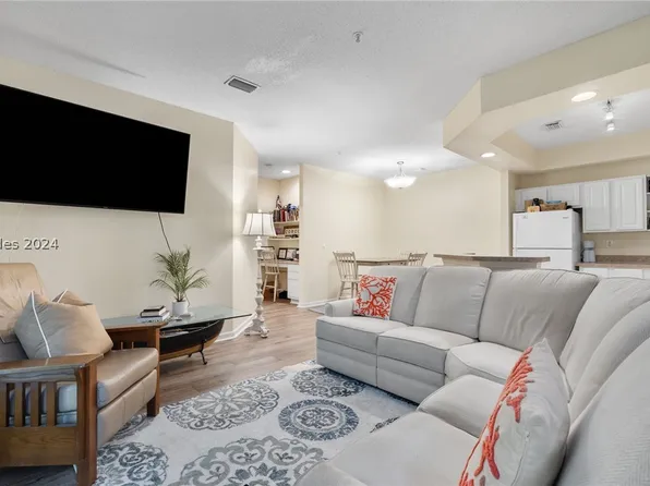 380 Marshland Rd APT H22, Hilton Head Island, SC 29926