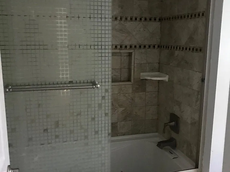 7400 Holcomb Rd — Photo 9