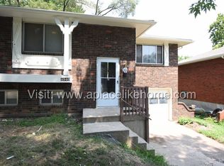 4940 Strong Ave, Kansas City, KS 66106
