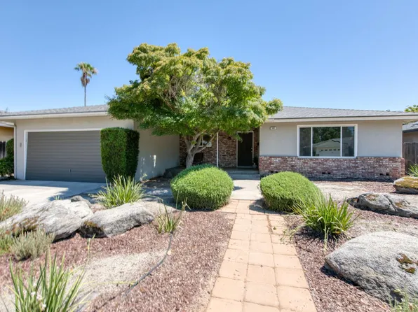549 E Sample Ave, Fresno, CA 93710