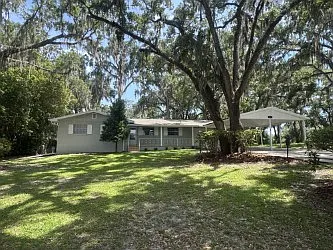 505 Colonial Dr Photo 1