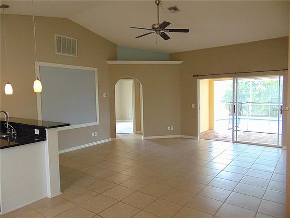 4th image of 2086 Alliance Ave