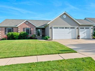 2045 E 60th St, Davenport, IA