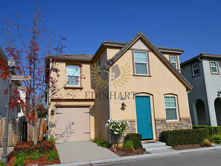 3715 Artistry Way — Photo 2