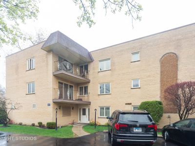 6100 W Leland Ave APT 102, Chicago, IL, 60630
